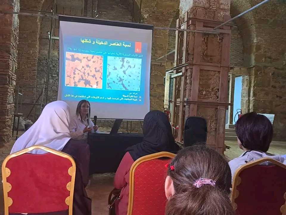 محاضرة مقدمة من طرف الدكتورة عياتي خوخه والموسومة بـــــــــ”قراءة جديدة لدولمانات بني مسوس بتاريخ 28 مارس 2024.